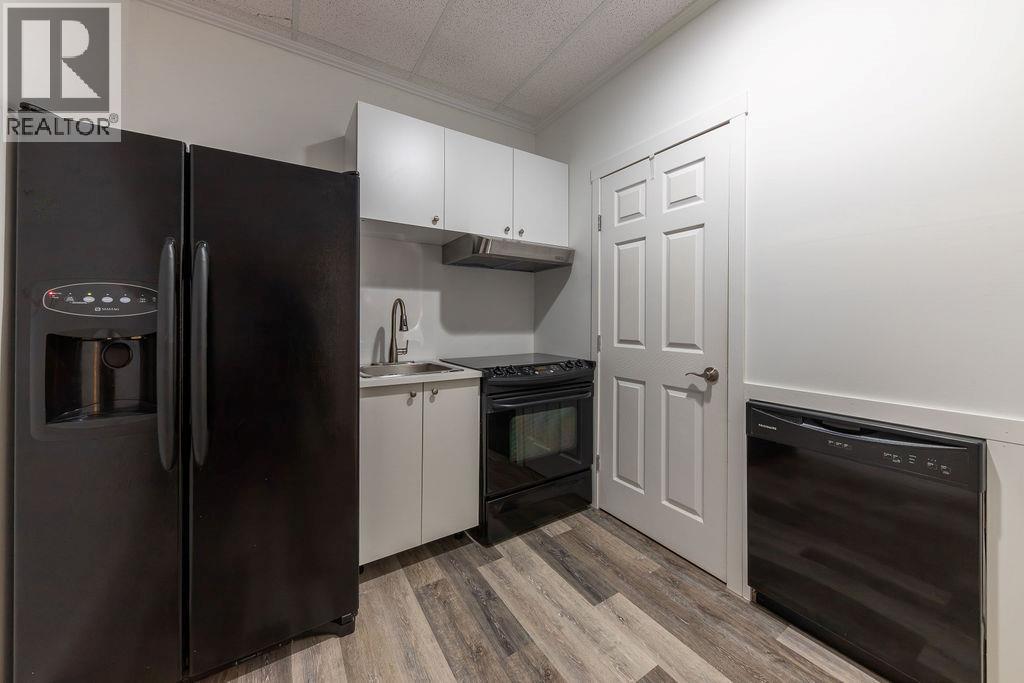 3601 NAVATANEE Drive, Kamloops