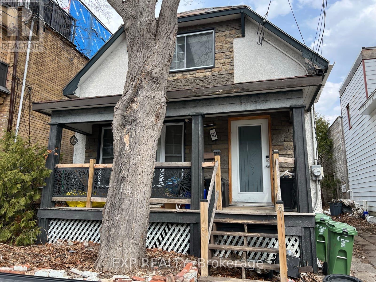 297 CYR AVENUE - 1