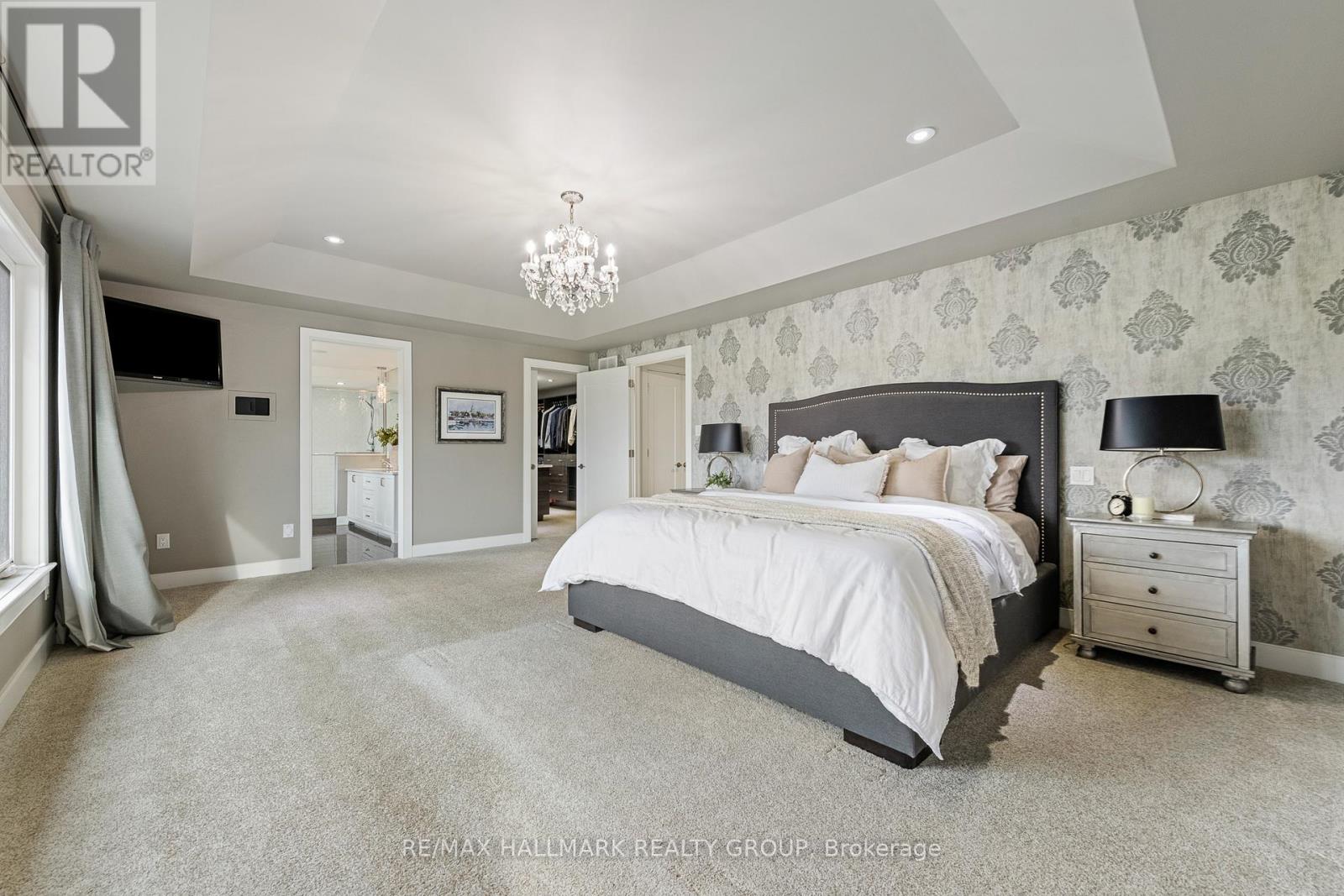 91 SHAUGHNESSY CRESCENT - 23