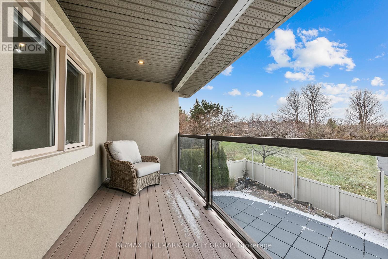91 SHAUGHNESSY CRESCENT - 27