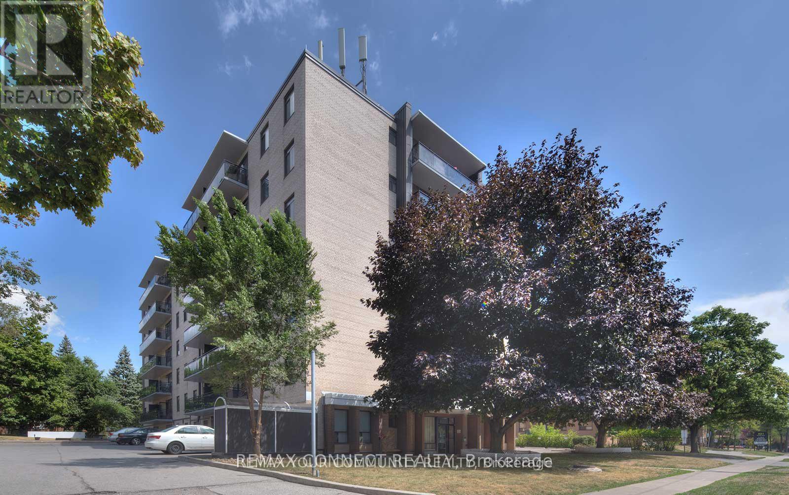 Listing photo of 206 - 825 KENNEDY ROAD