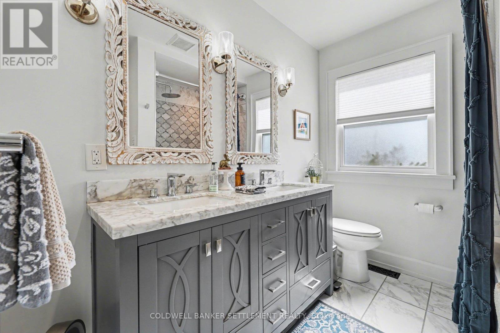 22 BROADVIEW AVENUE W - 25