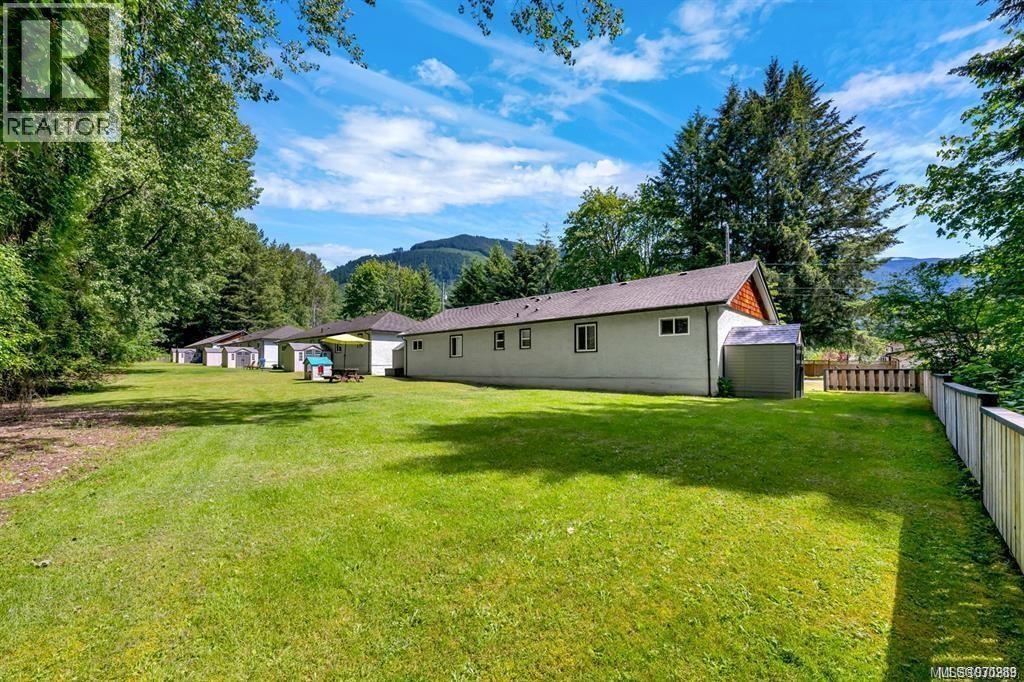 8033 Greendale Rd - 43