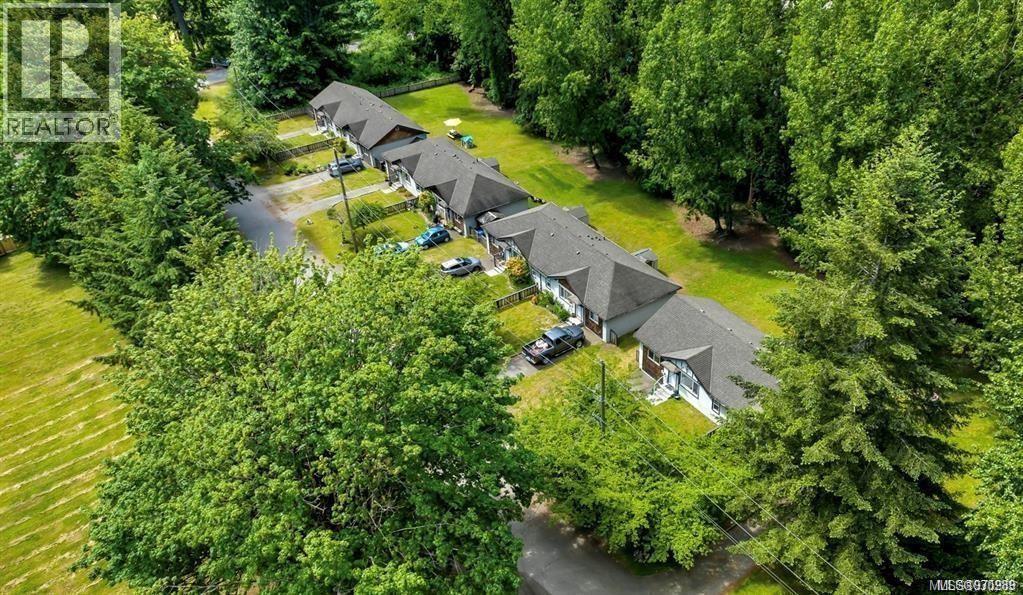 8033 Greendale Rd - 46