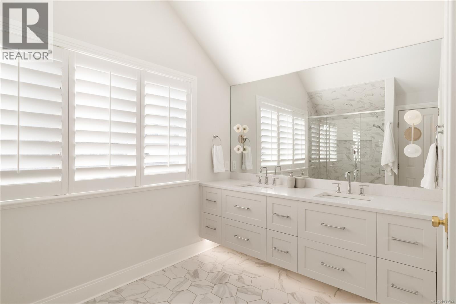 683 MOUNTJOY AVE - 47