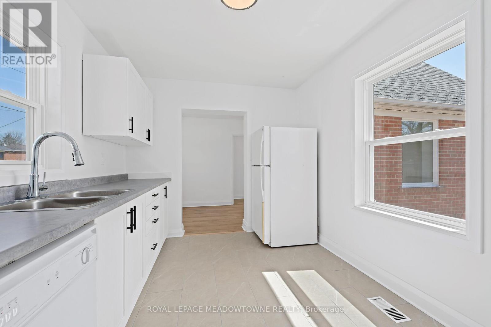 3 BARD LANE - 13