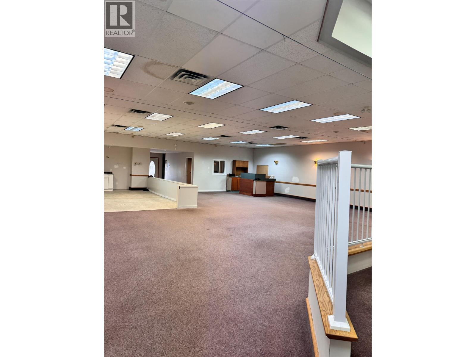 9512 Julia Street, Summerland