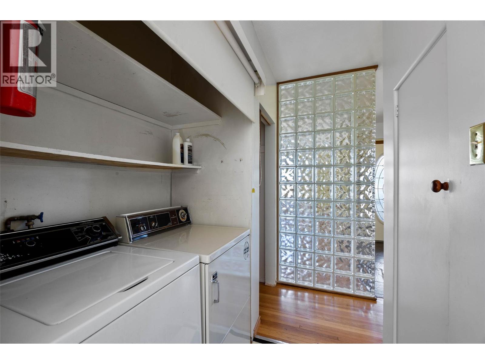 211 CONNAUGHT ROAD - 17