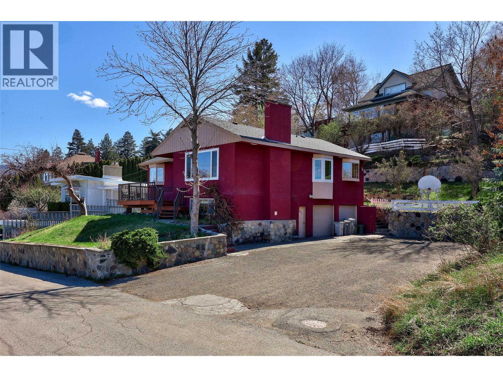 211 CONNAUGHT ROAD - Image 2