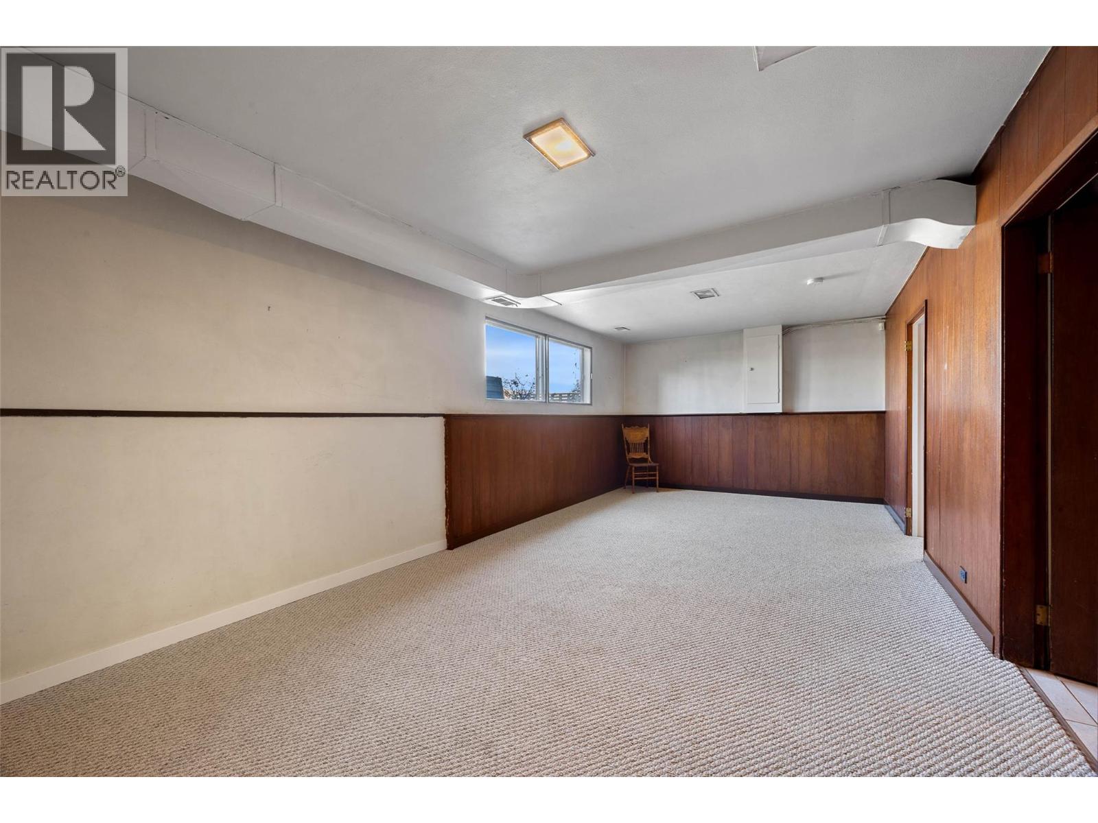 211 CONNAUGHT ROAD - 22