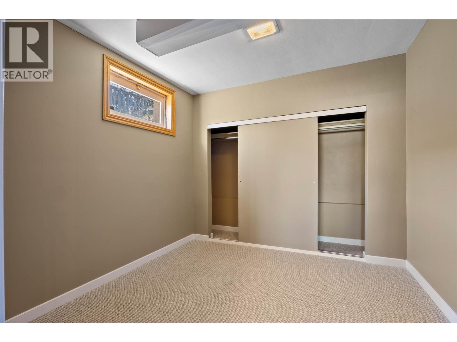 211 CONNAUGHT ROAD - 29