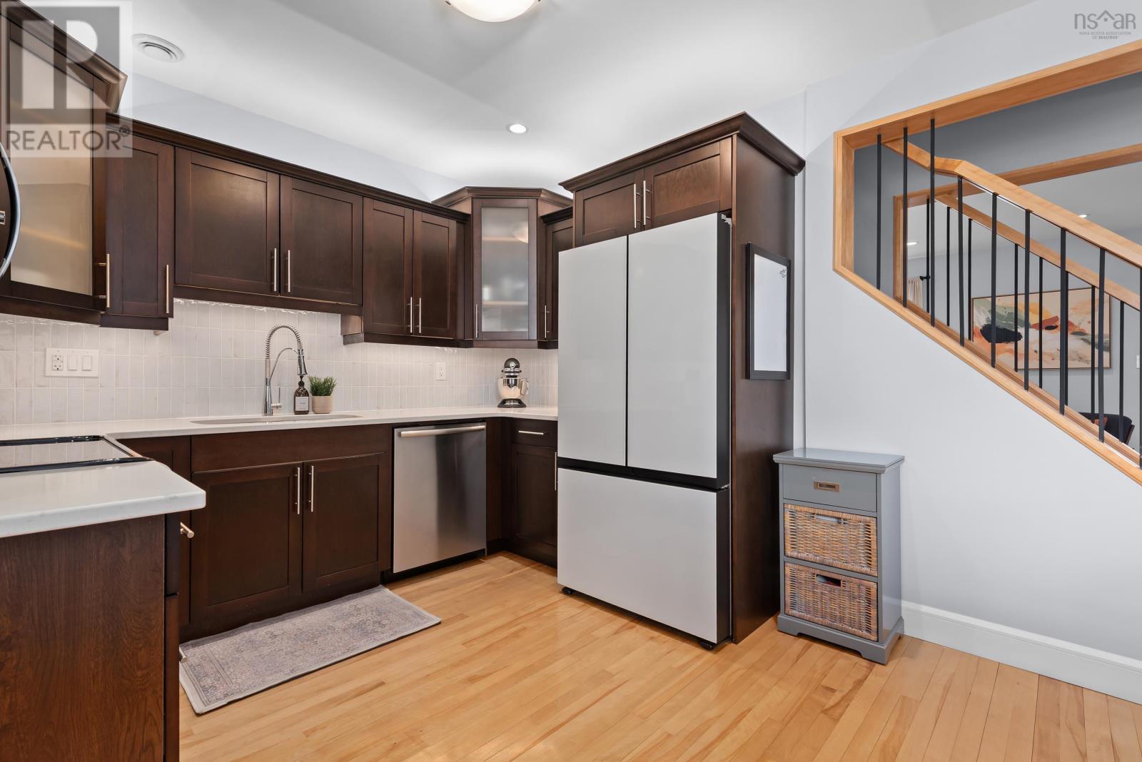 5520 CABOT PLACE - 11