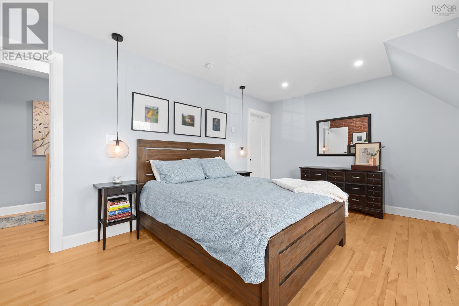 5520 CABOT PLACE - 18