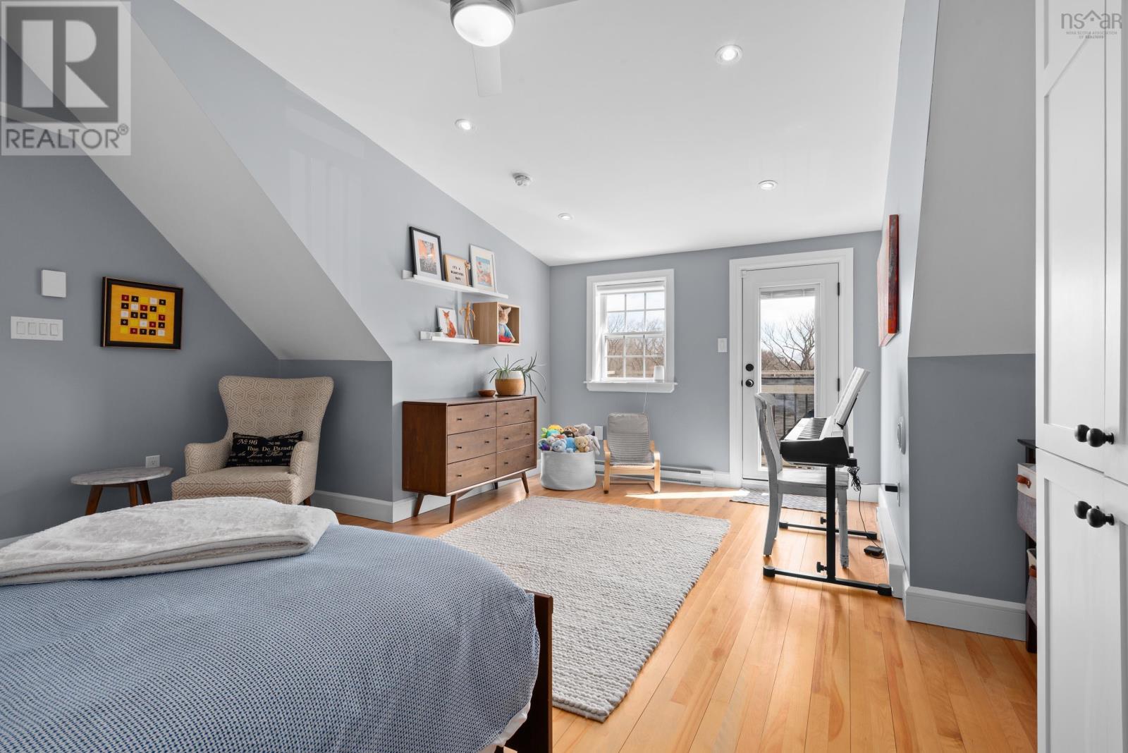 5520 CABOT PLACE - 25