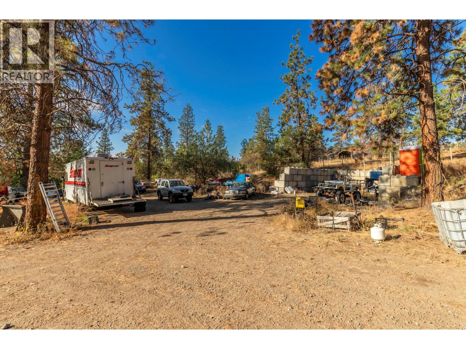  590 Brenda Road, Kelowna