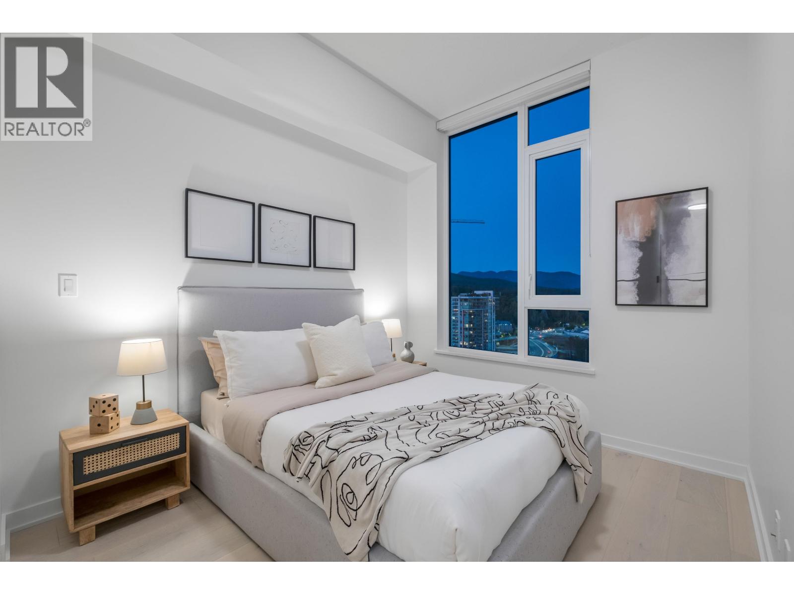 2602 1401 HUNTER STREET, North Vancouver