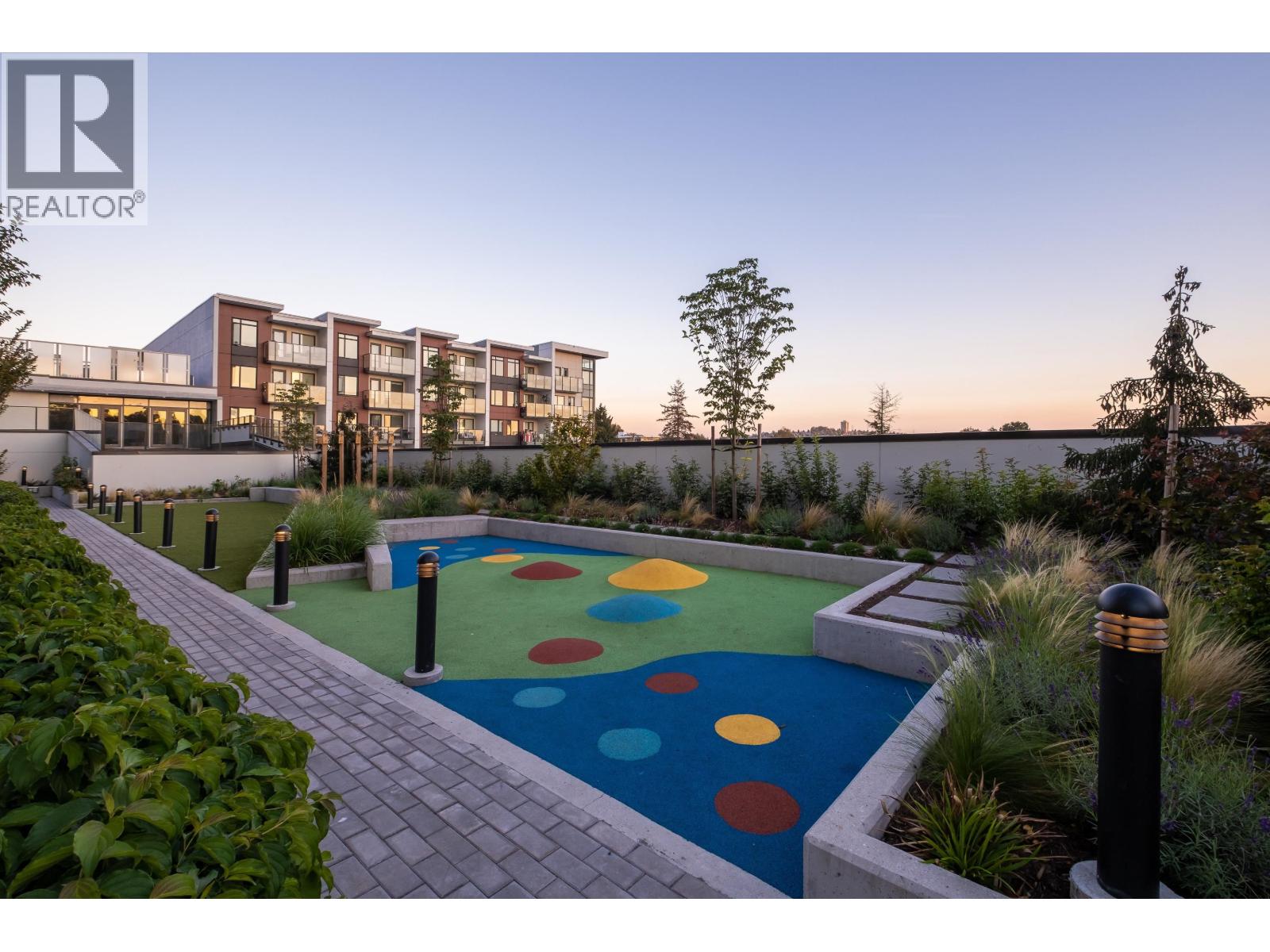 2602 1401 HUNTER STREET, North Vancouver