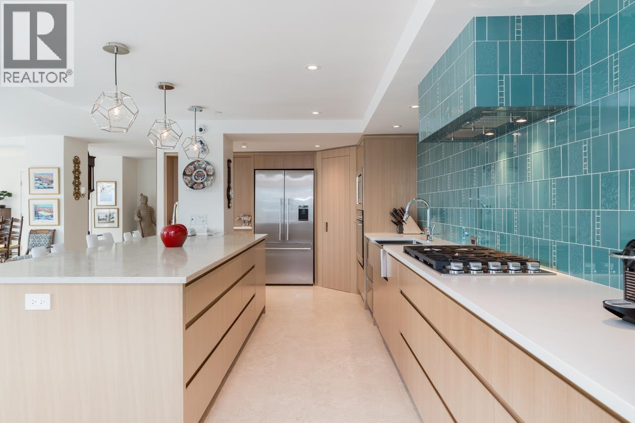 1402 837 W HASTINGS STREET, Vancouver