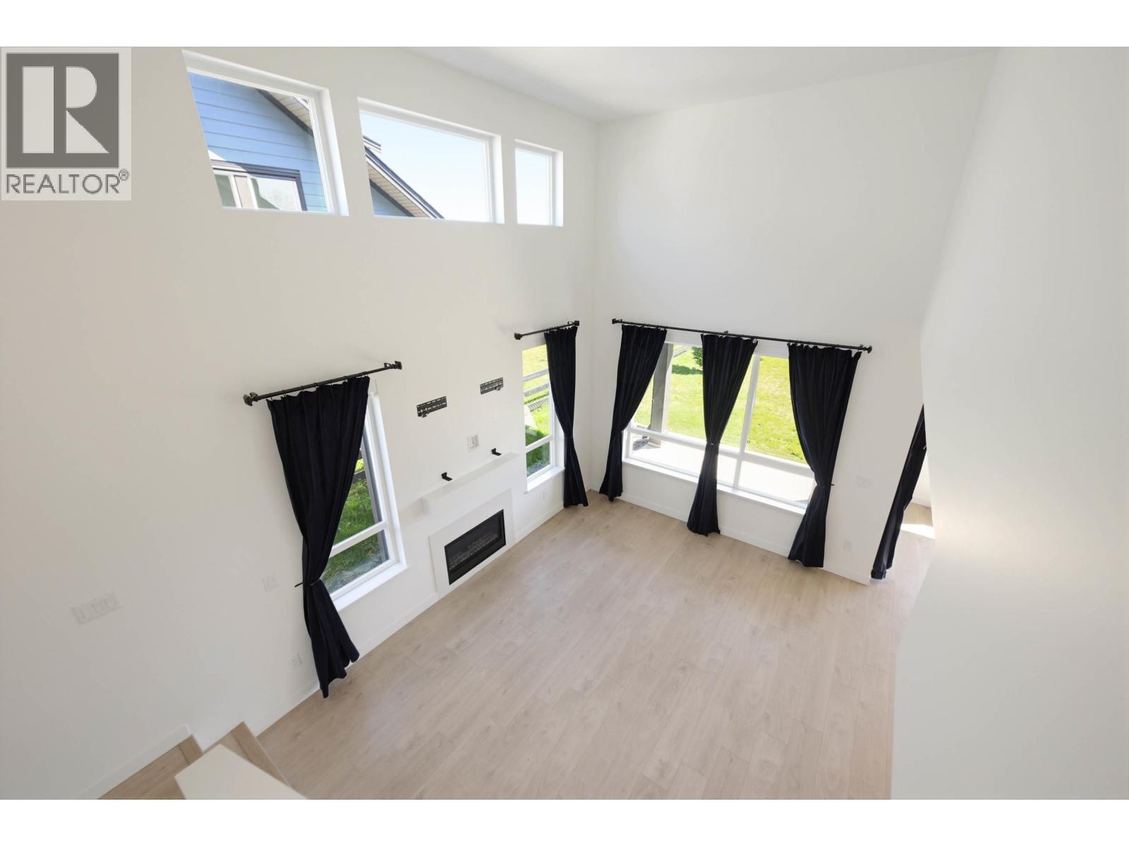 #4-4375 CORMORANT Way, Delta