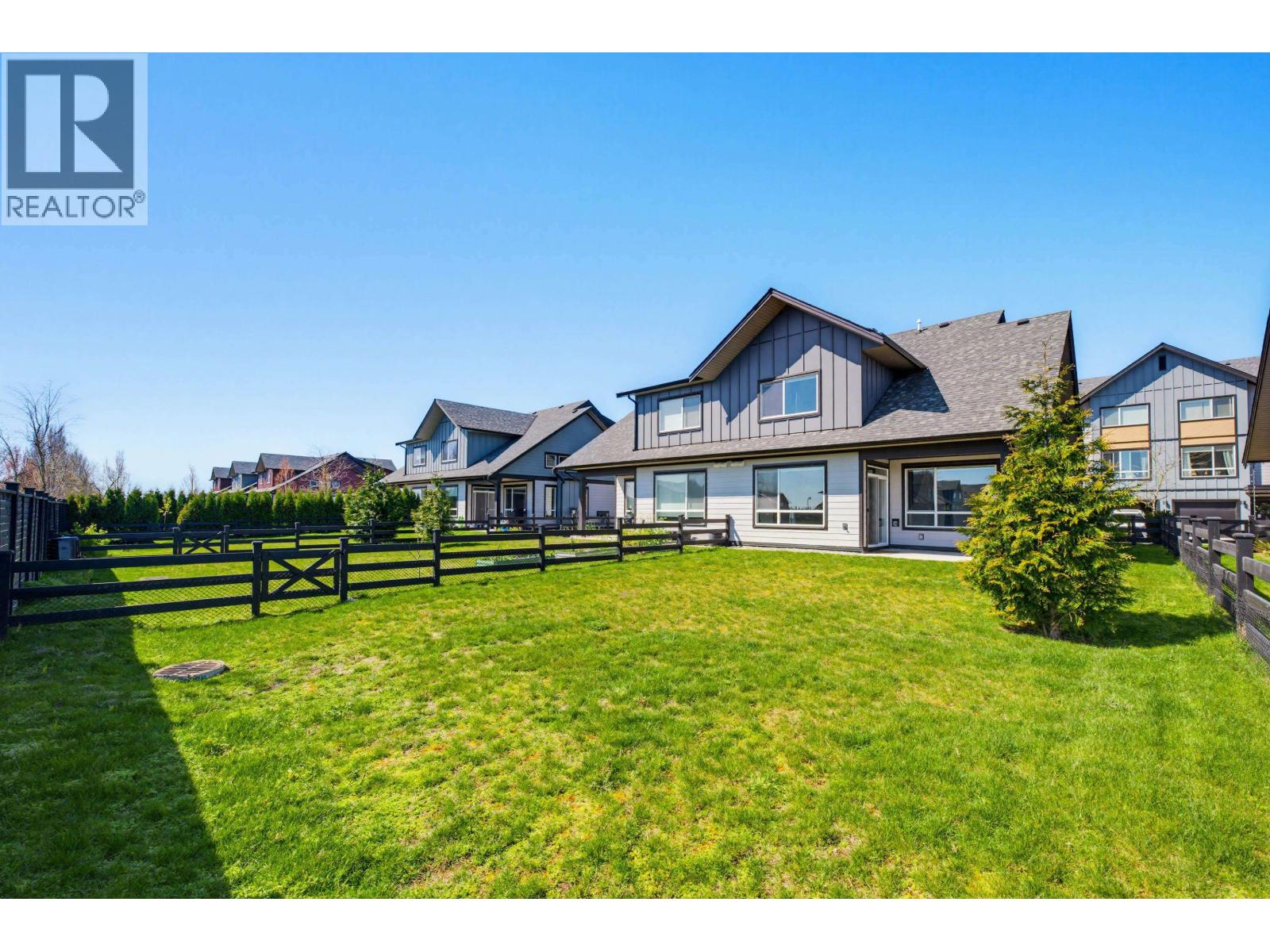 #4-4375 CORMORANT Way, Delta