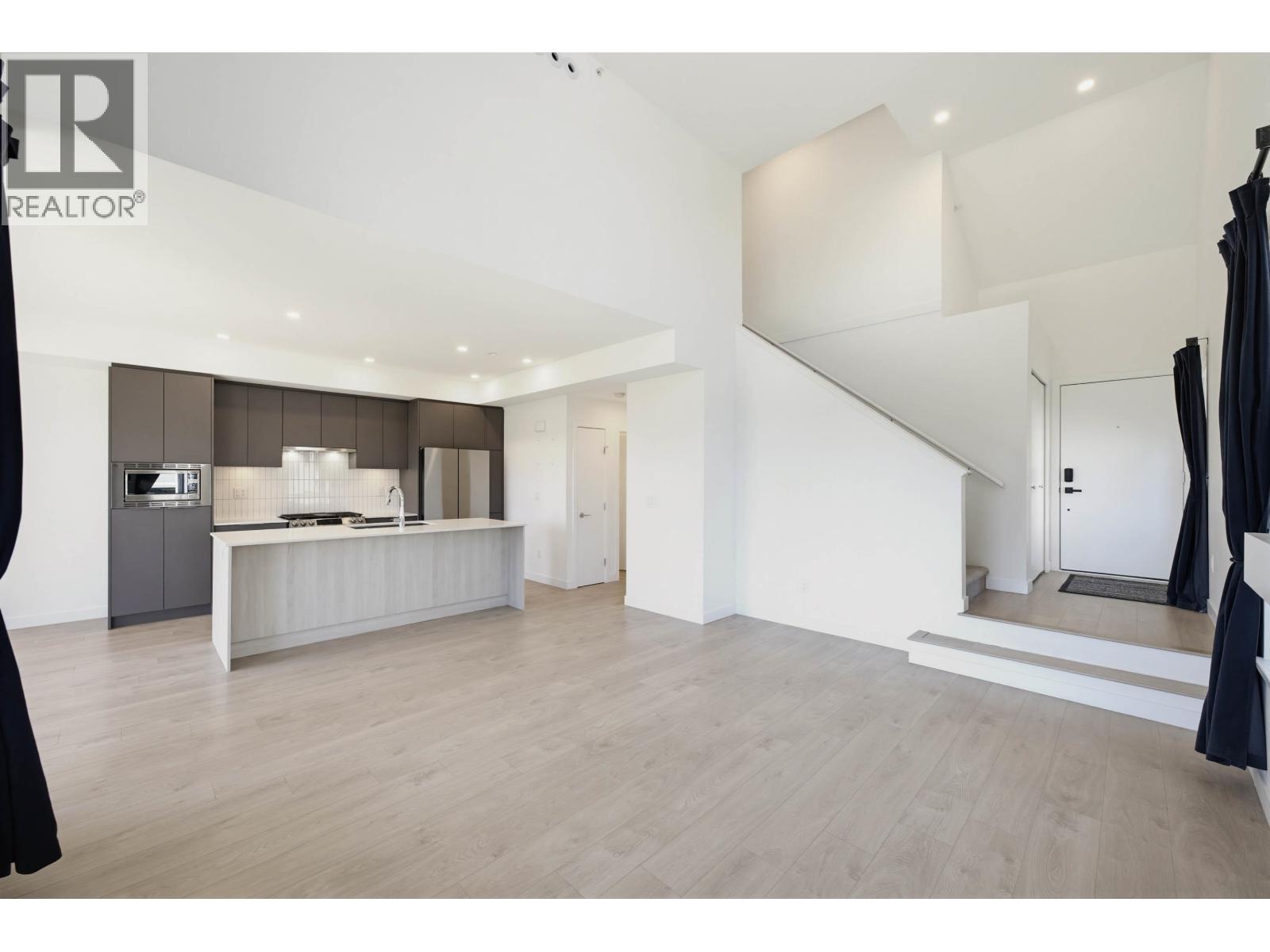 #4-4375 CORMORANT Way, Delta