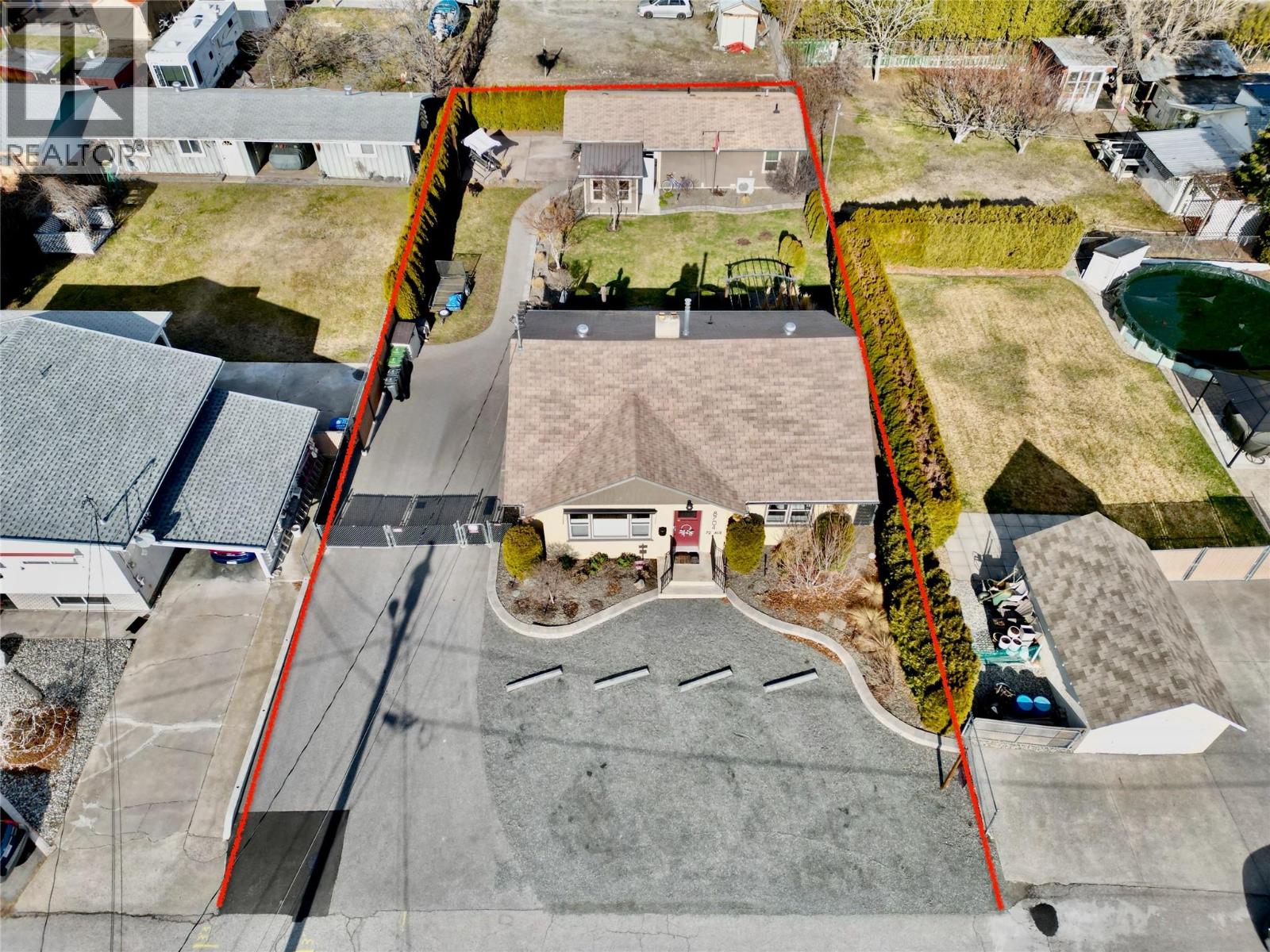 8704 72ND AVENUE - Image 2