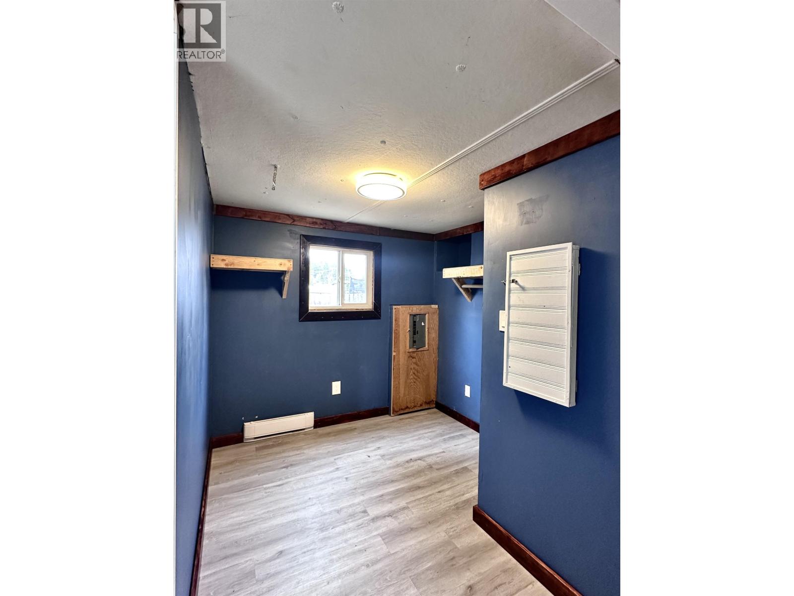 1145 4TH AVENUE, Valemount