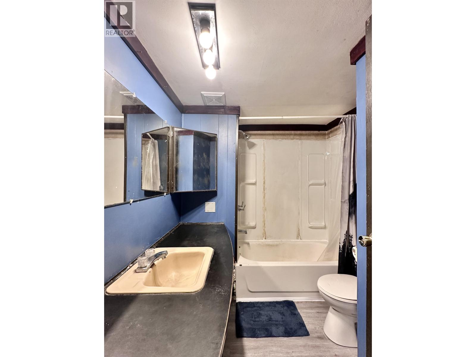 1145 4TH AVENUE, Valemount