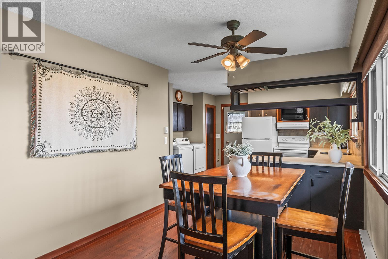 2906 Weatherhill Road, West Kelowna