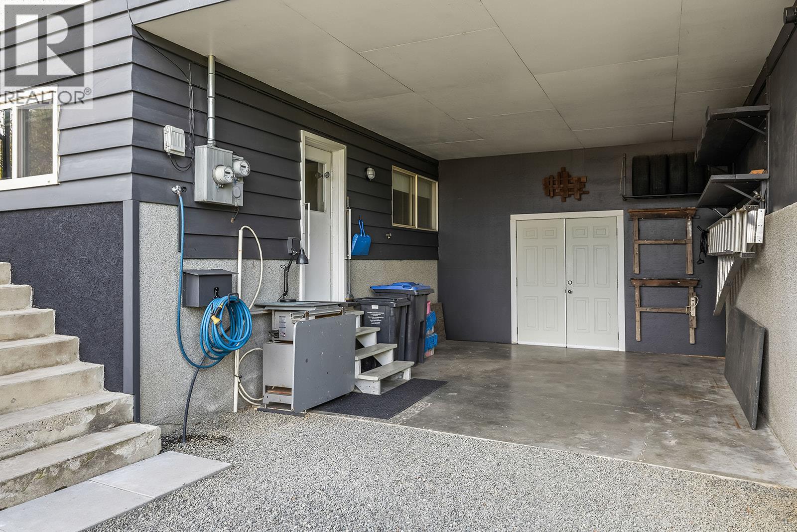 2906 Weatherhill Road, West Kelowna