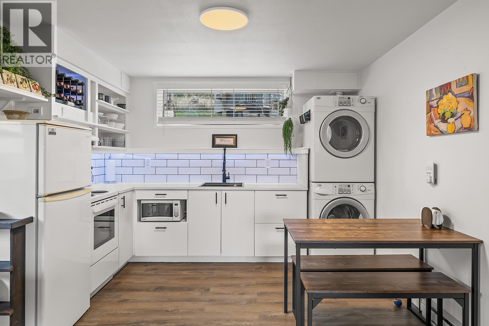 2906 Weatherhill Road, West Kelowna