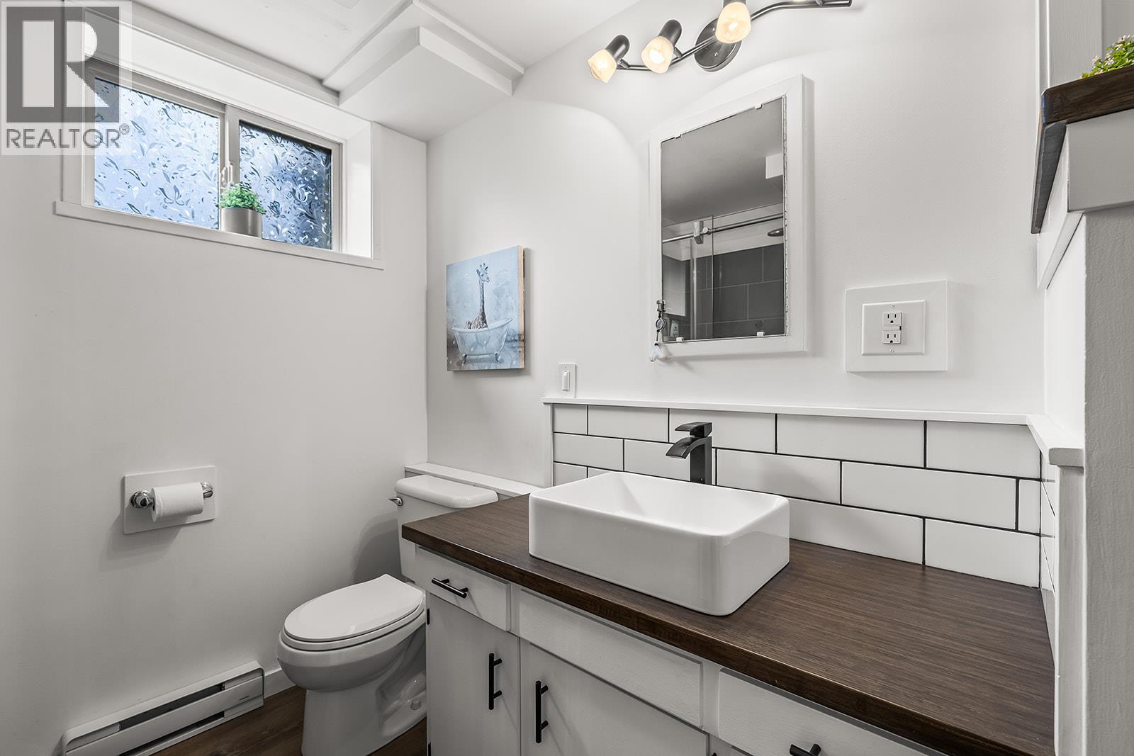 2906 Weatherhill Road, West Kelowna