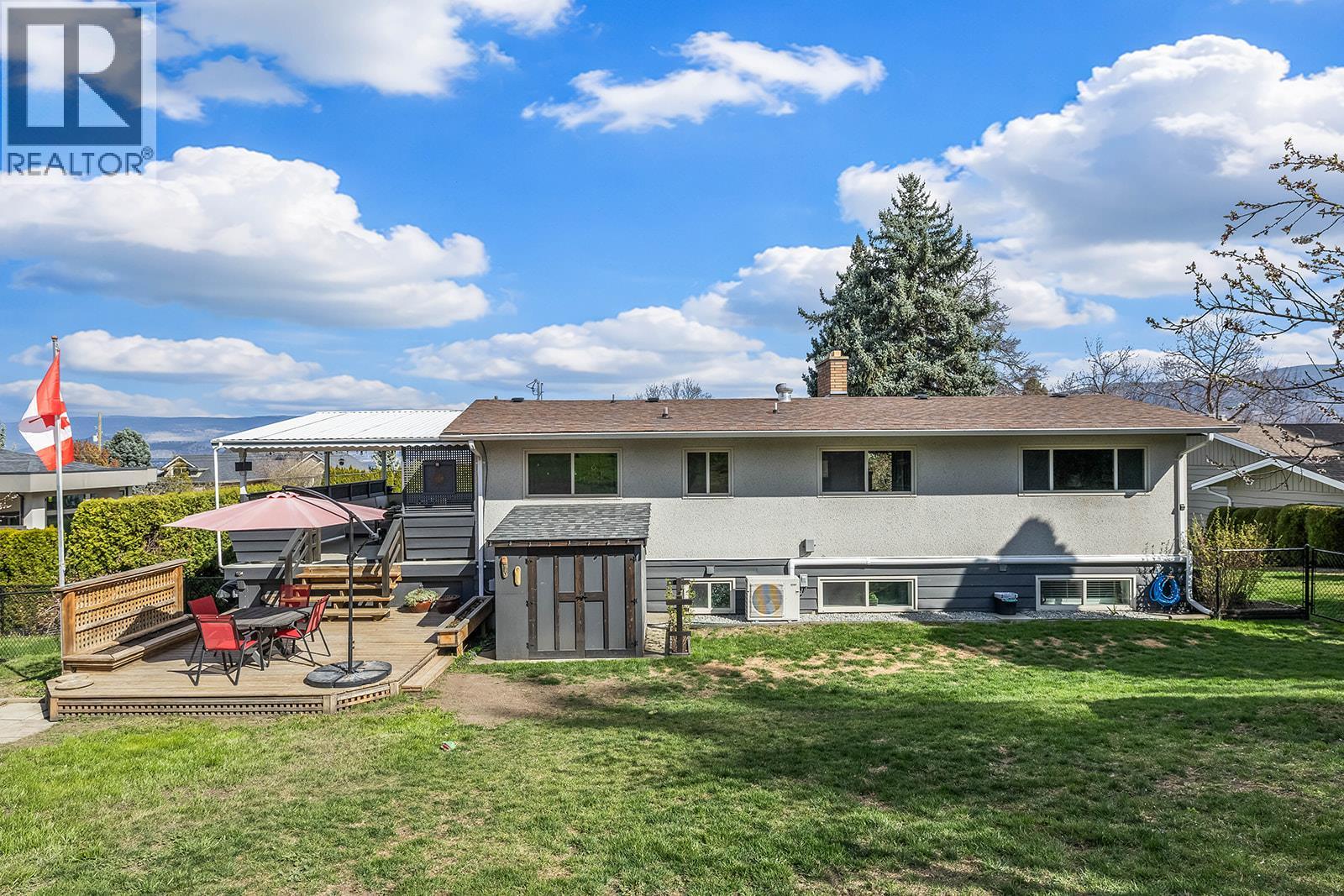2906 Weatherhill Road, West Kelowna