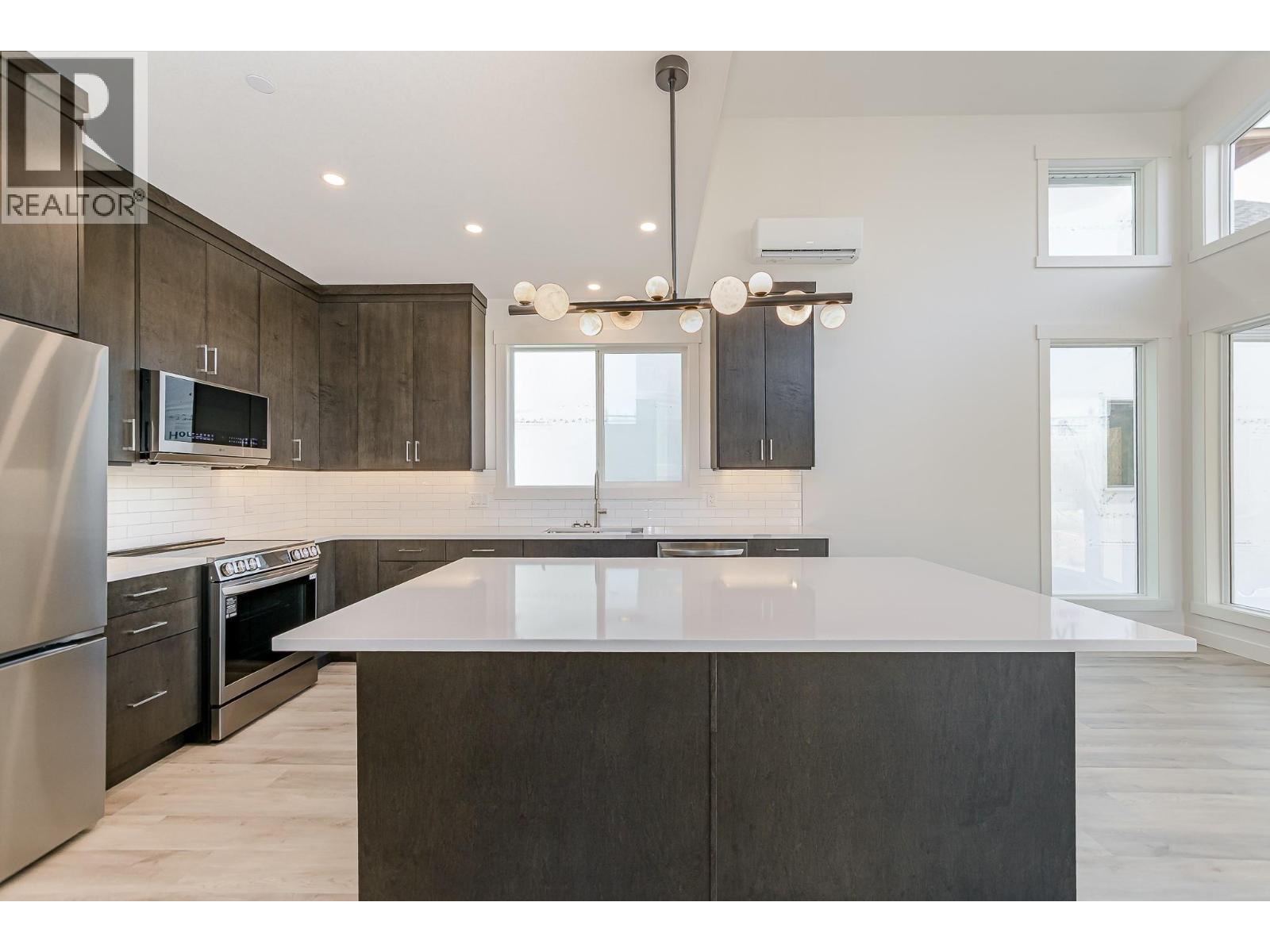 #4 8200 97A HIGHWAY - 12