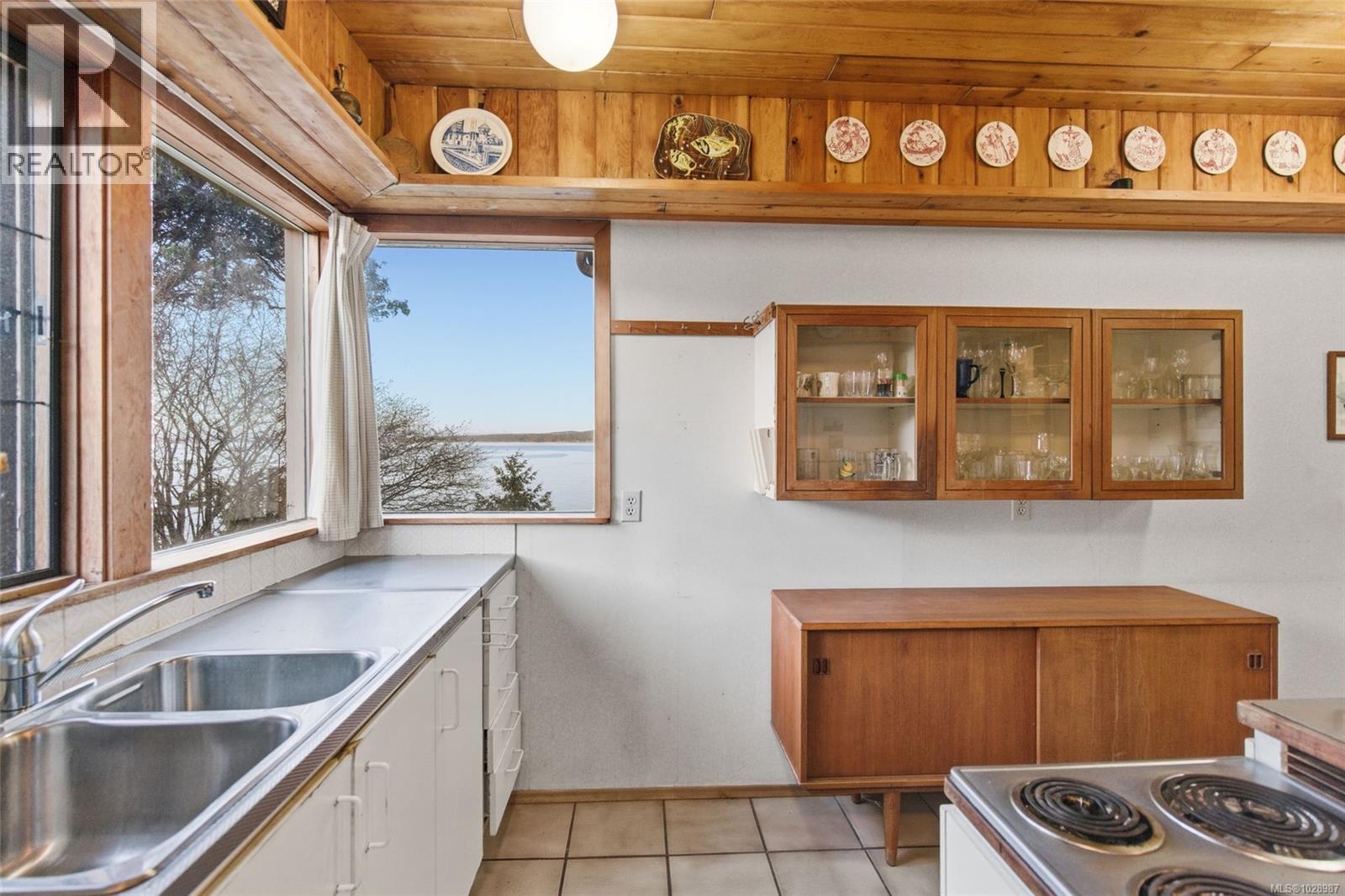 3212 Dogwood Rd, Chemainus