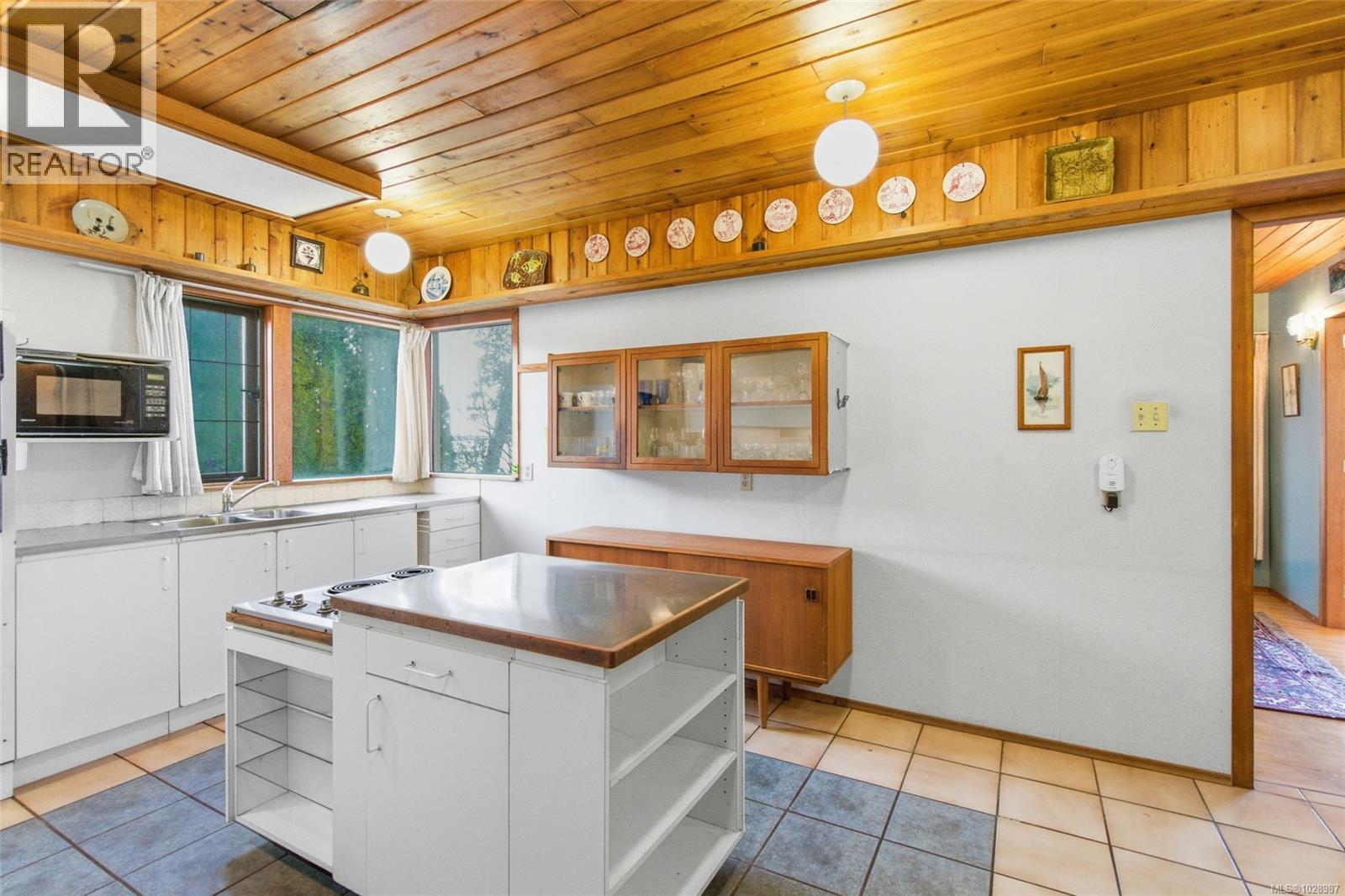 3212 Dogwood Rd, Chemainus