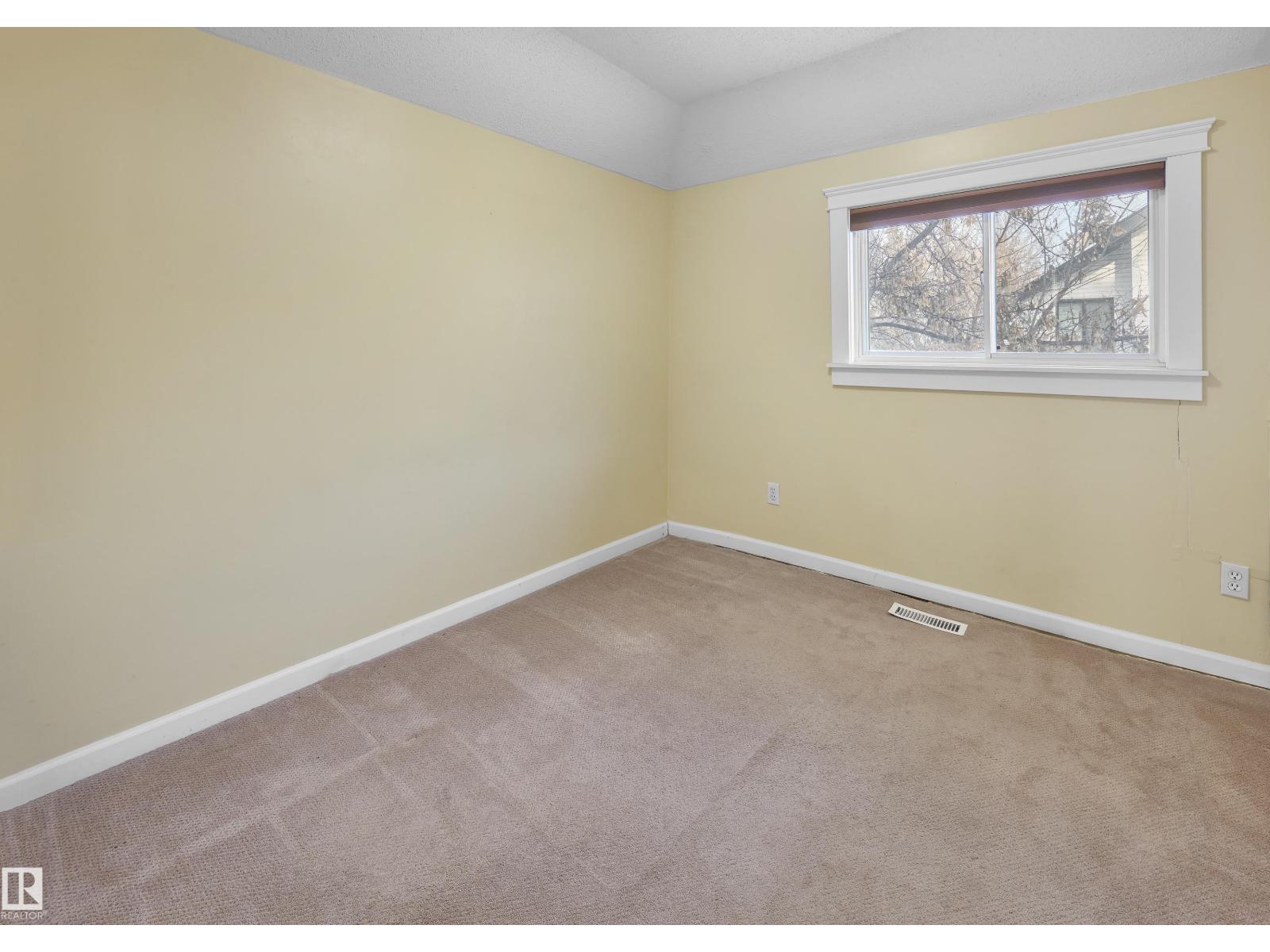 11212 75 AV NW - 25