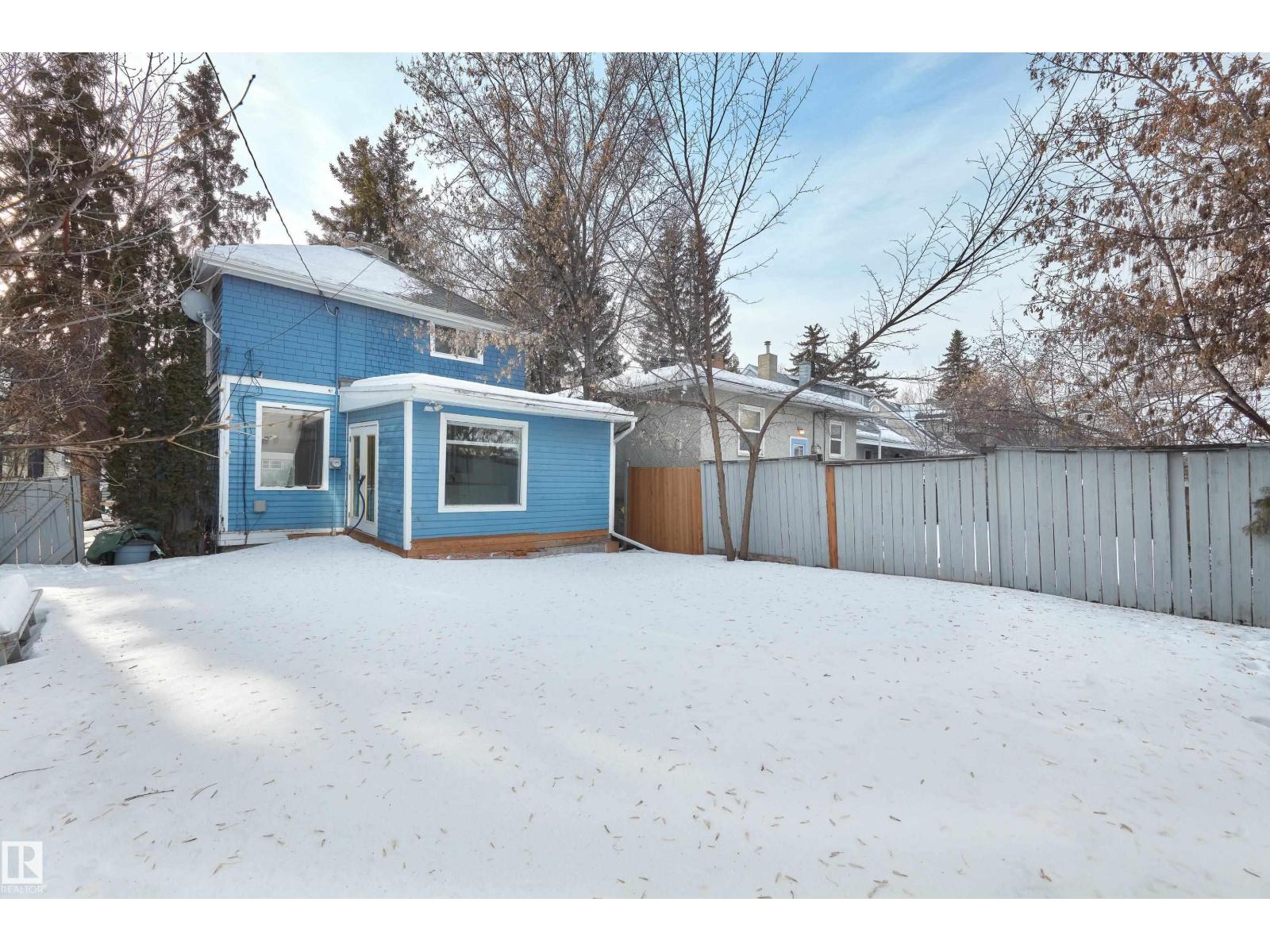 11212 75 AV NW - 29