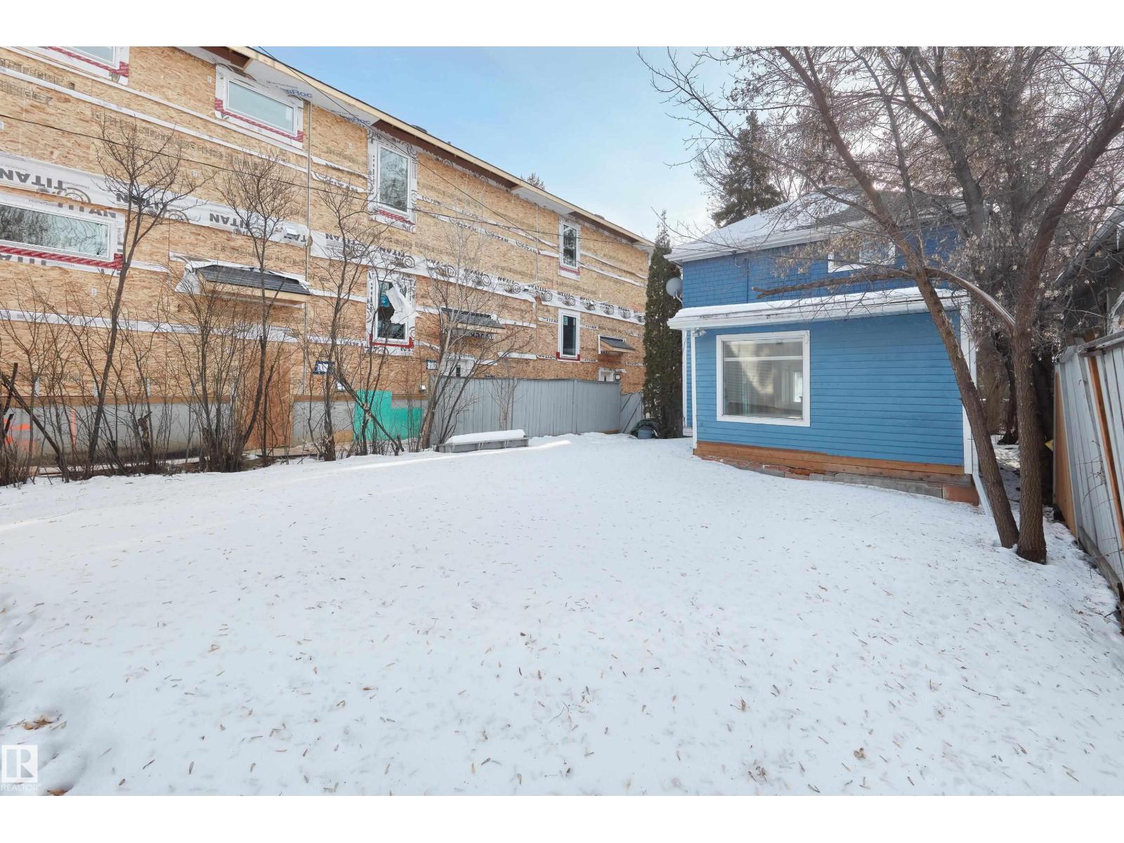 11212 75 AV NW - 30