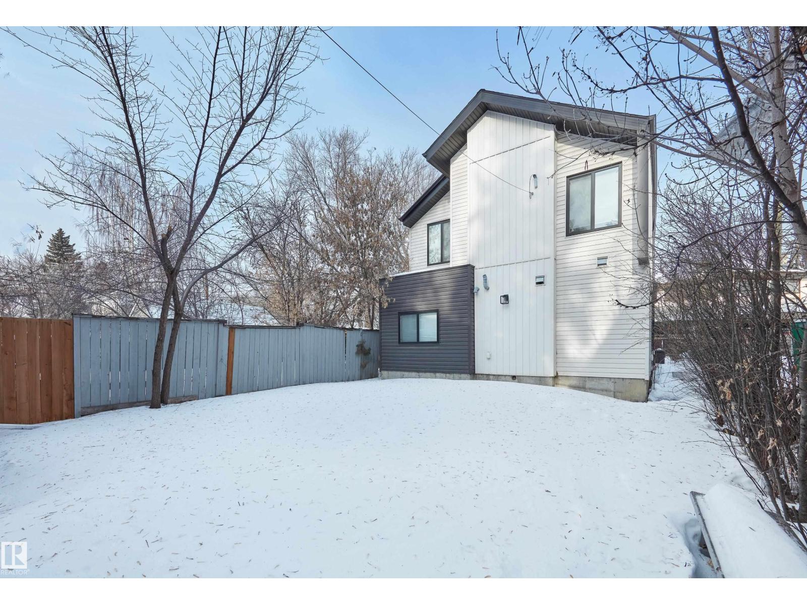 11212 75 AV NW - 31