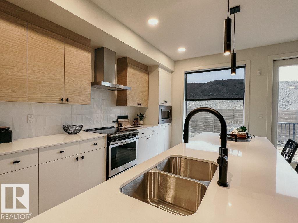 2336 160 ST SW - 3