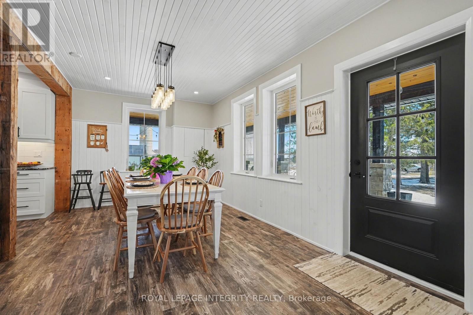 210 WAYSIDE DRIVE - 13