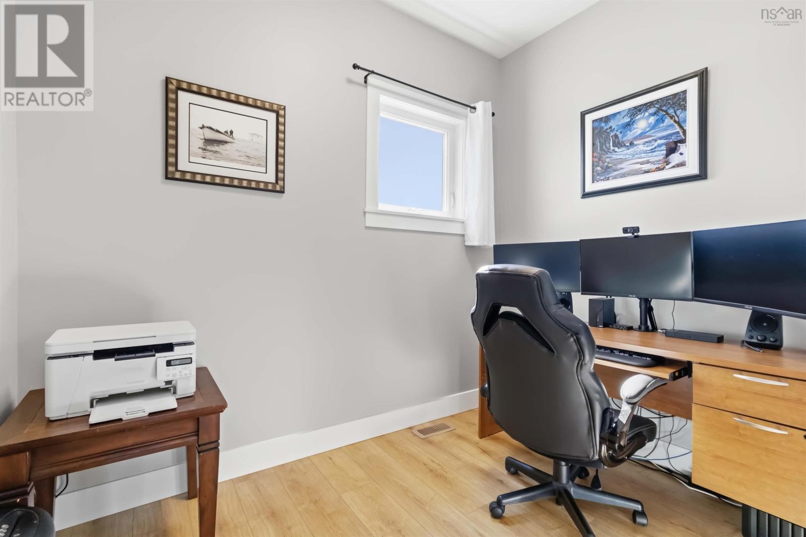 86 RIVERVIEW DRIVE - 7