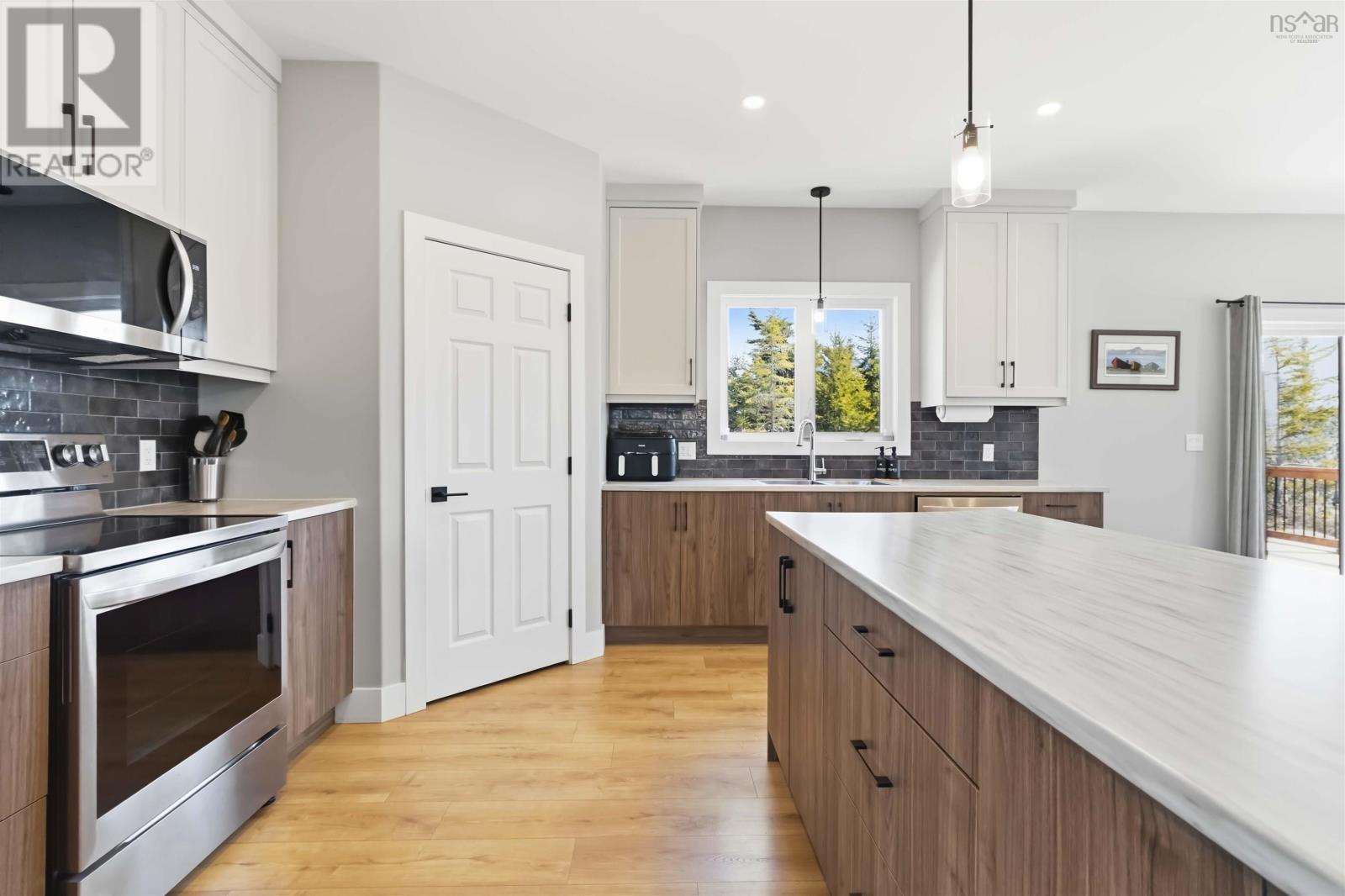 86 RIVERVIEW DRIVE - 15