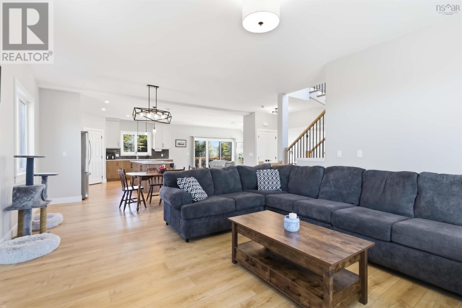 86 RIVERVIEW DRIVE - 20