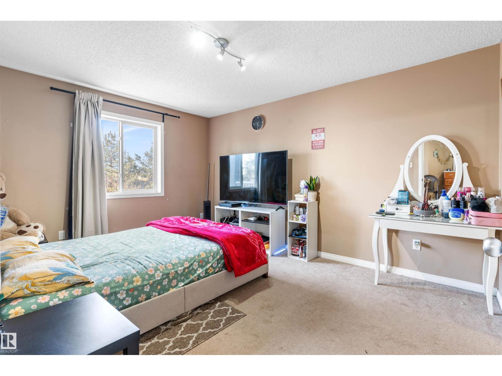 #224 3425 19 Street NW NW, Edmonton