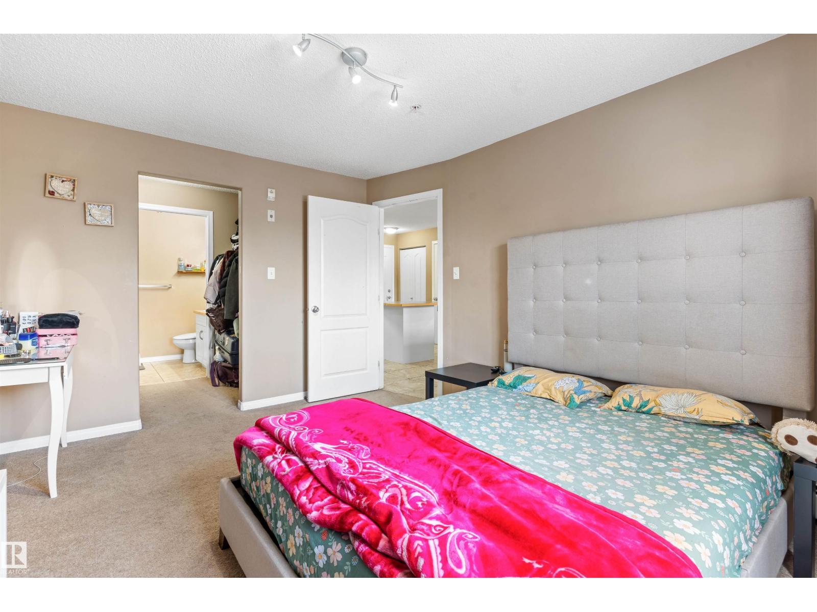 #224 3425 19 Street NW NW, Edmonton