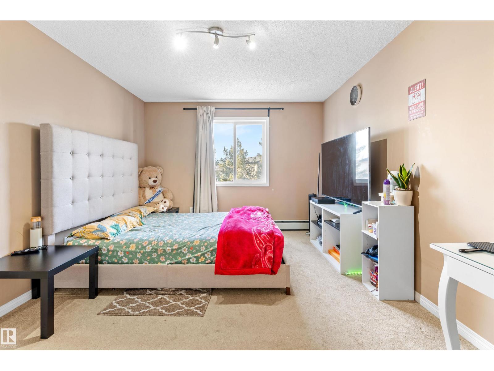 #224 3425 19 Street NW NW, Edmonton