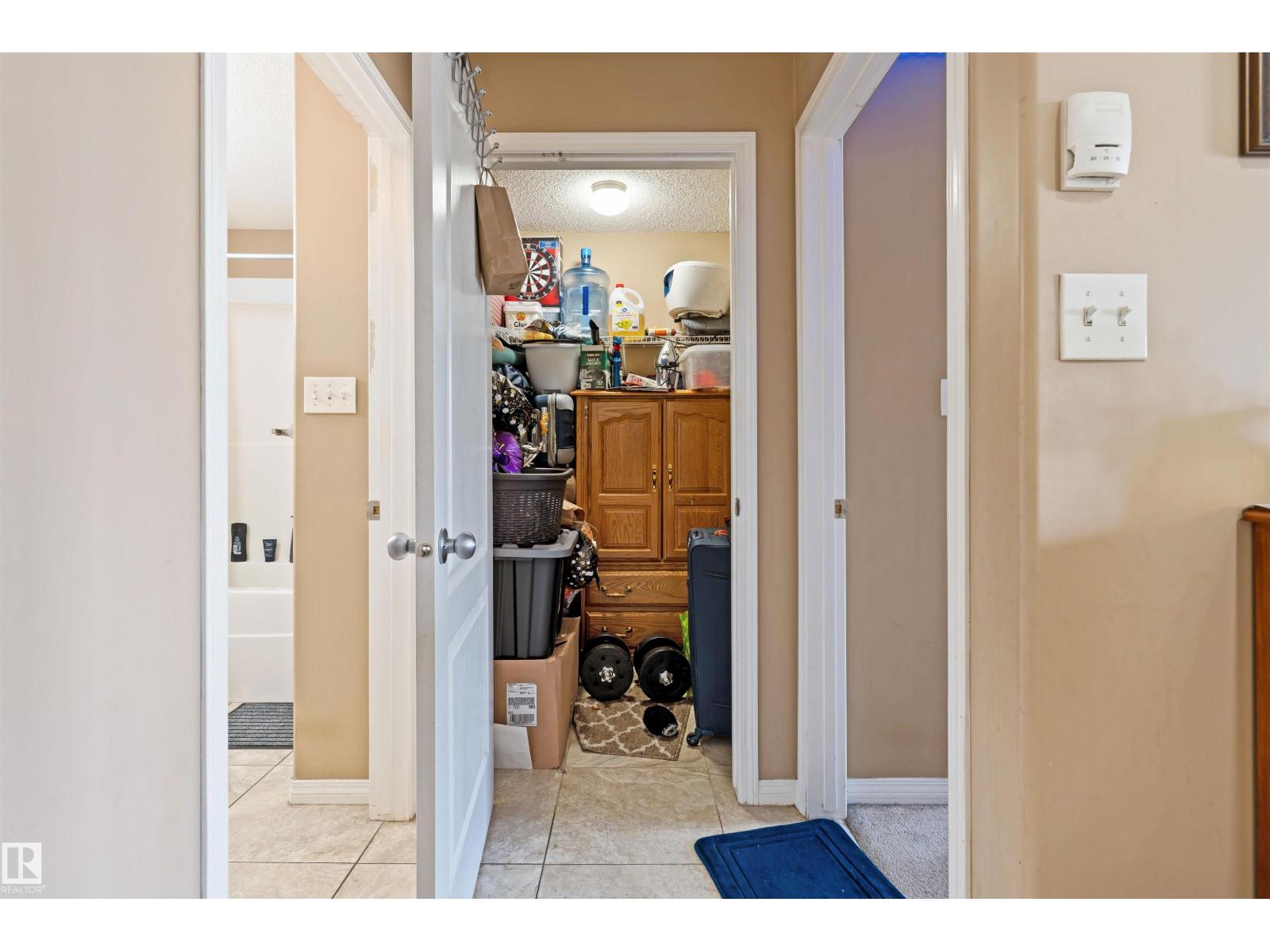 #224 3425 19 Street NW NW, Edmonton