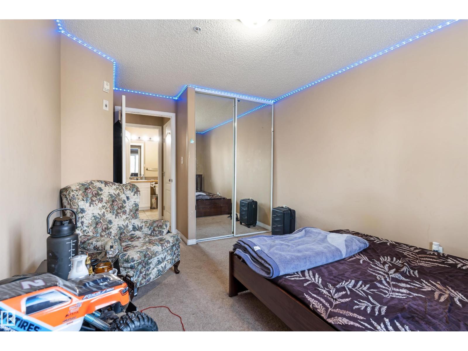 #224 3425 19 Street NW NW, Edmonton